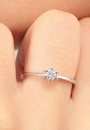 CHRIST Ring - weißgoldfarben