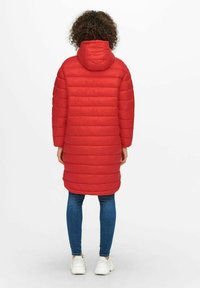 ONLY MELODY OVERSIZE - Wintermantel - poppy red