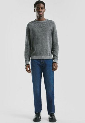 PETE - Jeansy Straight Leg