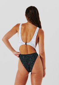 KARL LAGERFELD GEOMETRIC PRINT CUT-OUT - Baddräkt - geometric pattern white black