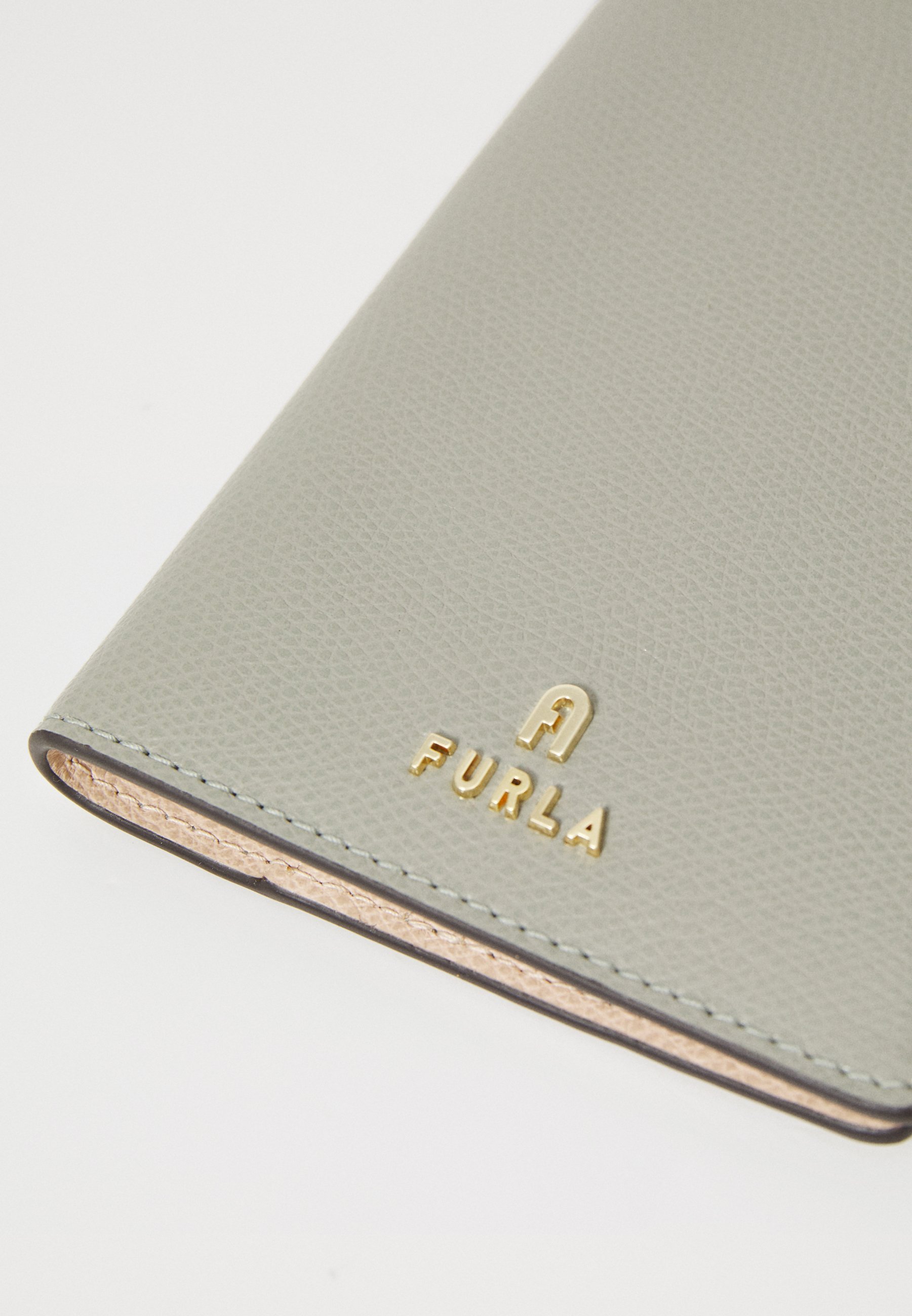 Furla CAMELIA PASSPORT HOLDER - Wallet - agave/evergreen