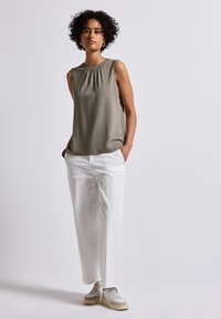 Street One Top - braun