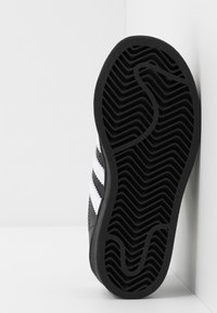 adidas Originals SUPERSTAR - Sneakers - core black/footwear white