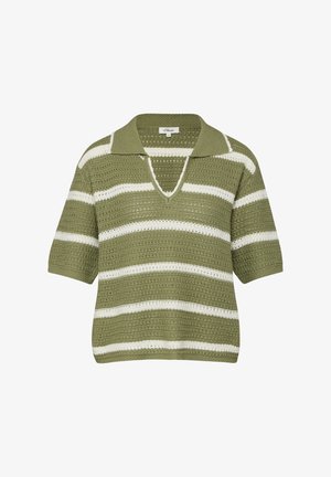 Zielono-biała pasiasta dzianinowa koszulka z krótkim rękawem, kołnierzem w kształcie litery V oraz ażurem w stylu szydełkowym.