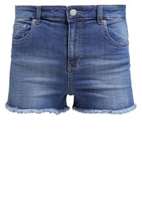 Denimshorts i medelblått med fransad fåll, med fem fickor, knappstängning och en slät yta.
