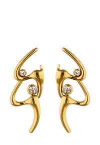 Zlaté náušnice s vířivým, abstraktním designem. Obsahují dva čiré krystaly zasazené do křivek. Hladký, lesklý povrch.