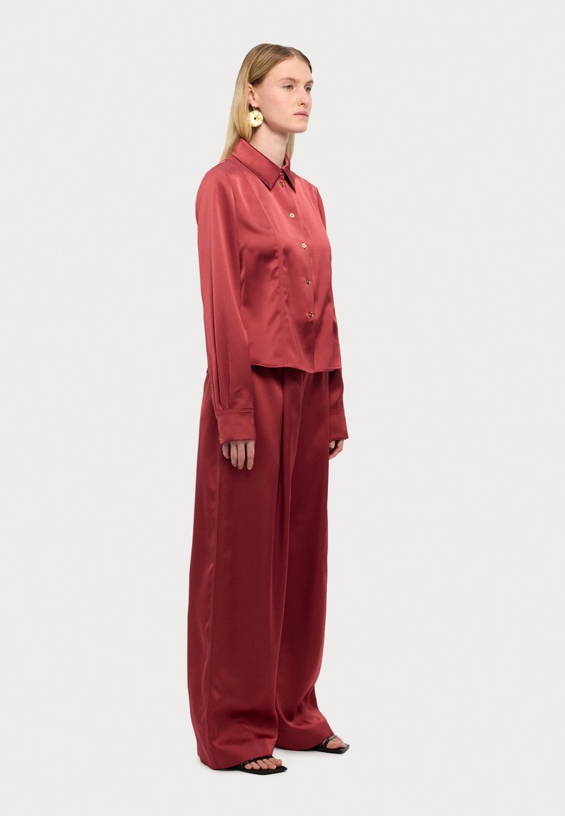 Stine Goya Blouse - raspberry