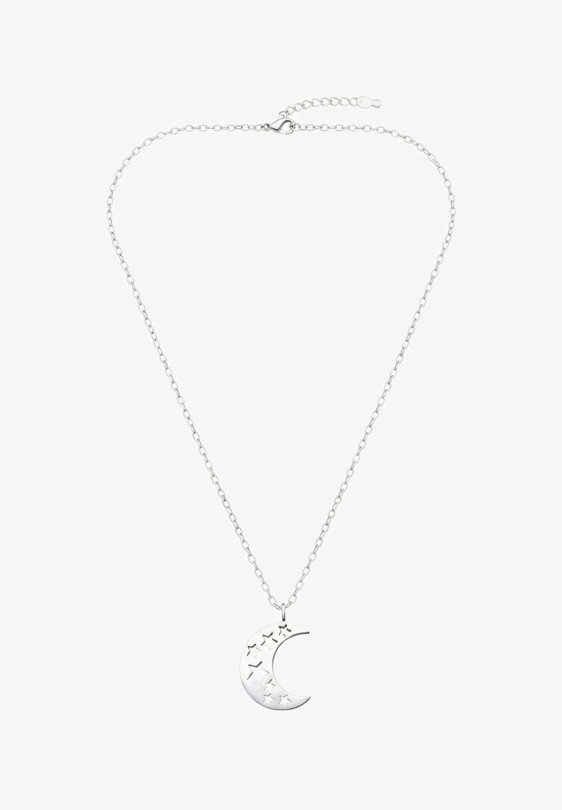 Zilveren ketting met een hangertje in de vorm van een halve maan met stervormige uitsparingen, hangend aan een fijne ketting met een karabijnsluiting.