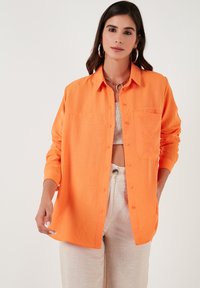 Unselected, orange