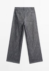 Wide-leg pants in dark gray denim, featuring a textured weave, straight cut, and two back pockets with a standard waistband.