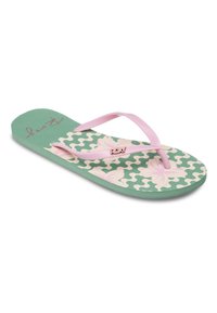 Grøn flip-flop med pink remme, med et blomsterdesign på sålen, struktureret for greb, med brandingdetalje nær remmene.