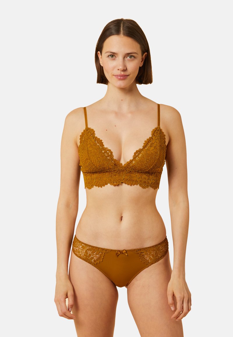 Etam Slip bruin Etam Slip bruin