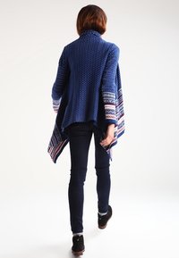 Anna Field Kofta - dark blue
