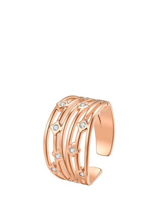 Breiter offener Ring aus Roségold mit mehreren dünnen Bändern und kleinen runden weißen Edelsteinen, die gleichmäßig über die Oberfläche verteilt sind.
