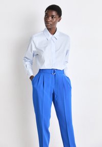 BOSS TAPIAH - Chinos - bright blue