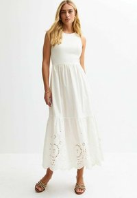 New Look - RACERBACK BRODERIE ANGLAISE EMBROIDERED MIDI - Robe de jour - white Image miniature 1