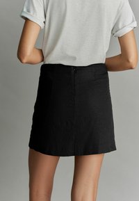 Next REGULAR FIT - Minijupe - black