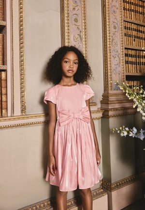 Next, REGULAR FIT - SHIMMER BOW OCCASION - Robe de soirée - pink