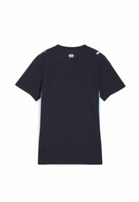 Mörkblå t-shirt med kort ärm, med ljusblå sidopaneler och rund halsringning. Baksidan visar en liten logotyp nära kragen.