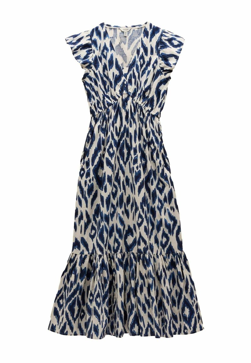 Kleita ar zilu un baltu leoparda rakstu, īsām drapētām piedurknēm, V veida kakla izgriezumu, elastīgu jostasvietu un izceltu drapētu apakšdaļu.