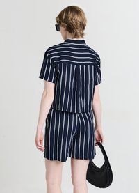 Calliope BERMUDA RIGHE RILIEVO  - Shorts - var blu