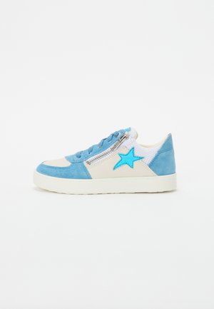 STELLA - Baby shoes - hellblau/weiß