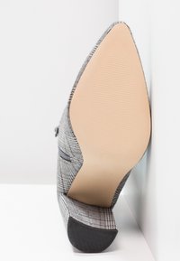 Miss Selfridge Stivaletti - grey