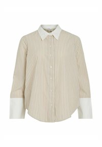 Lichtbeige shirt met een dun gestreept patroon, witte kraag en manchetten. Voorzien van een knoopsluiting aan de voorkant en een gebogen zoom, gemaakt van een zachte stof.