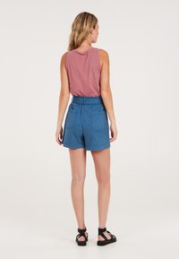 Protest PRTEVAN - Top - deco pink