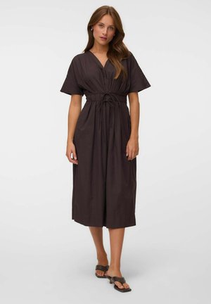 Vero Moda, DRESS VMESTRID LONG DRESS - Robe de jour - chocolate torte