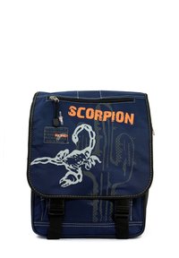 Marine boodschappentas met een schorpioengrafiek, voorzien van een ritszak, verstelbare banden en versterkte stiksels. Duurzaam materiaal.