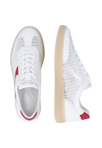 Pair of white low-top sneakers with red accents, beige soles, mesh side panels, and white laces, shown from top and side views.