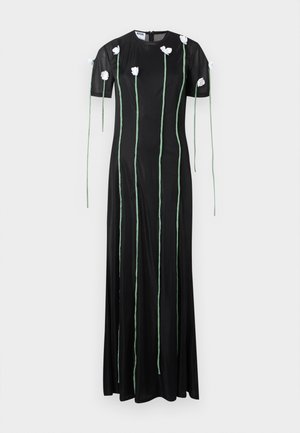 Μαύρο μίντι φόρεμα με κοντά διάφανα μανίκια, διακοσμημένο με κάθετους πράσινους βλαστούς και λευκές 3D εφαρμογές λουλουδιών από τους ώμους έως το τελείωμα.