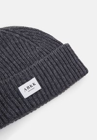 ARKK Copenhagen CLASSIC BEANIE UNISEX - Lue - dark grey