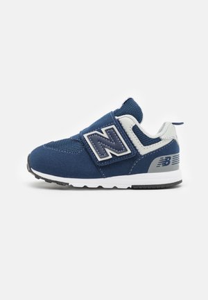 New Balance, 574 UNISEX - Lær-at-gå-sko - navy