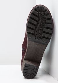 Softclox Enkellaarsjes met plateauzool - bordeaux