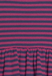happy girls STRIPED DRESS - Denní šaty - jeans blue