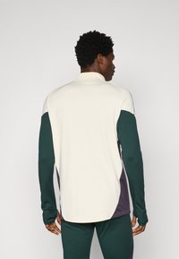 adidas Performance JUVENTUS TRAINING TOP - Klub merchandise - ecru tint