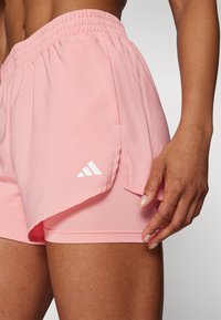 adidas Performance W MIN 2IN1 SHO - Kurze Sporthose - semi pink spark