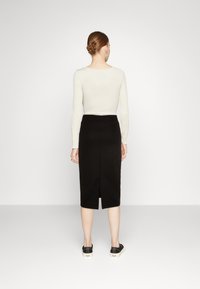 VILA VIARMERONE TUBE SKIRT - Pencil skirt - black