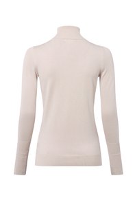 Hellbeige Rollkragenpullover aus weichem Material mit langen Ärmeln und gerippten Bündchen, von hinten betrachtet.