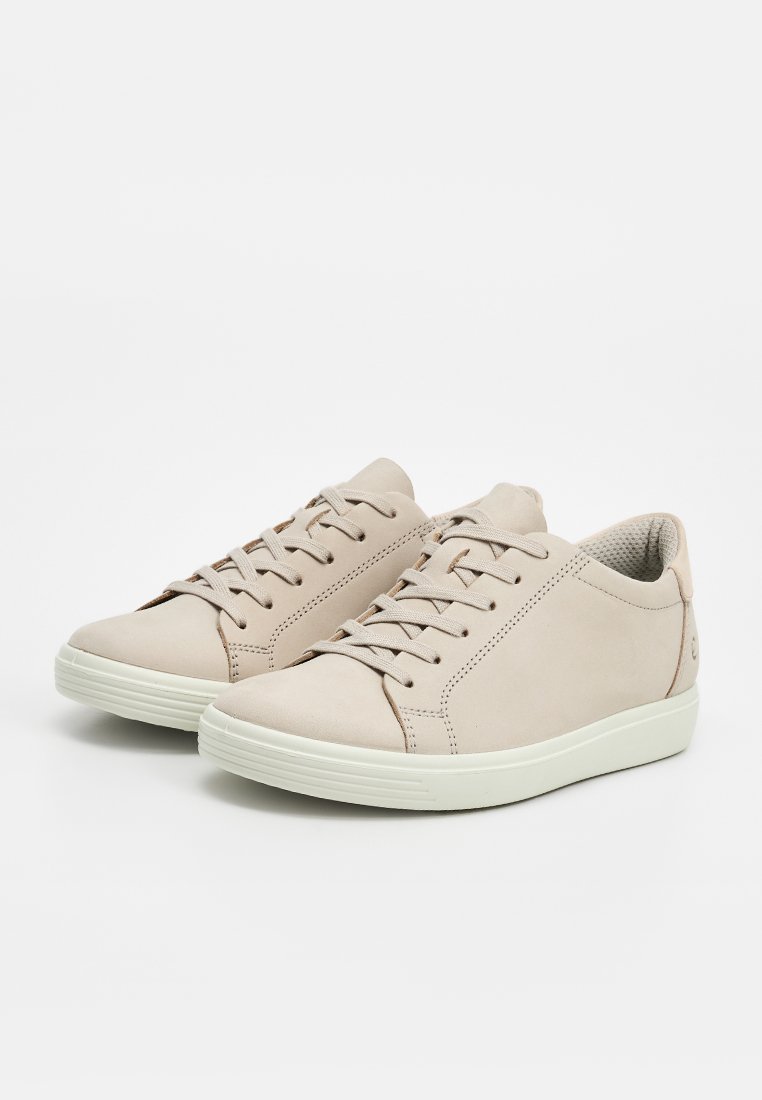 Sneaker low