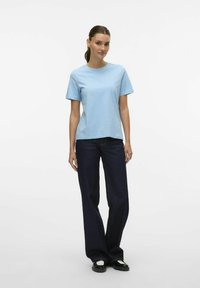 Vero Moda VMPAULINA - Paprasti marškinėliai - airy blue