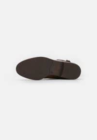 s.Oliver Botas - cognac