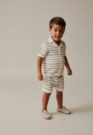 Next, SET - Short - neutral
