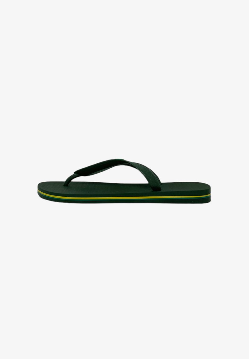 Groene flip-flop met een gestructureerde voetbed, dunne banden en een gele-groene accentstreep langs de zool. Lichtgewicht synthetisch materiaal.