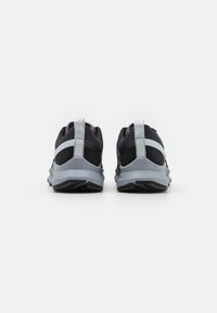 Nike Performance REACT PEGASUS TRAIL 4 - Laufschuh Trail - black/aura/dark grey/wolf grey