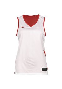 Camiseta de baloncesto blanca con acentos rojos, escote en V y textura de malla. Presenta el logo de Nike y una etiqueta de ingeniería en el dobladillo inferior.