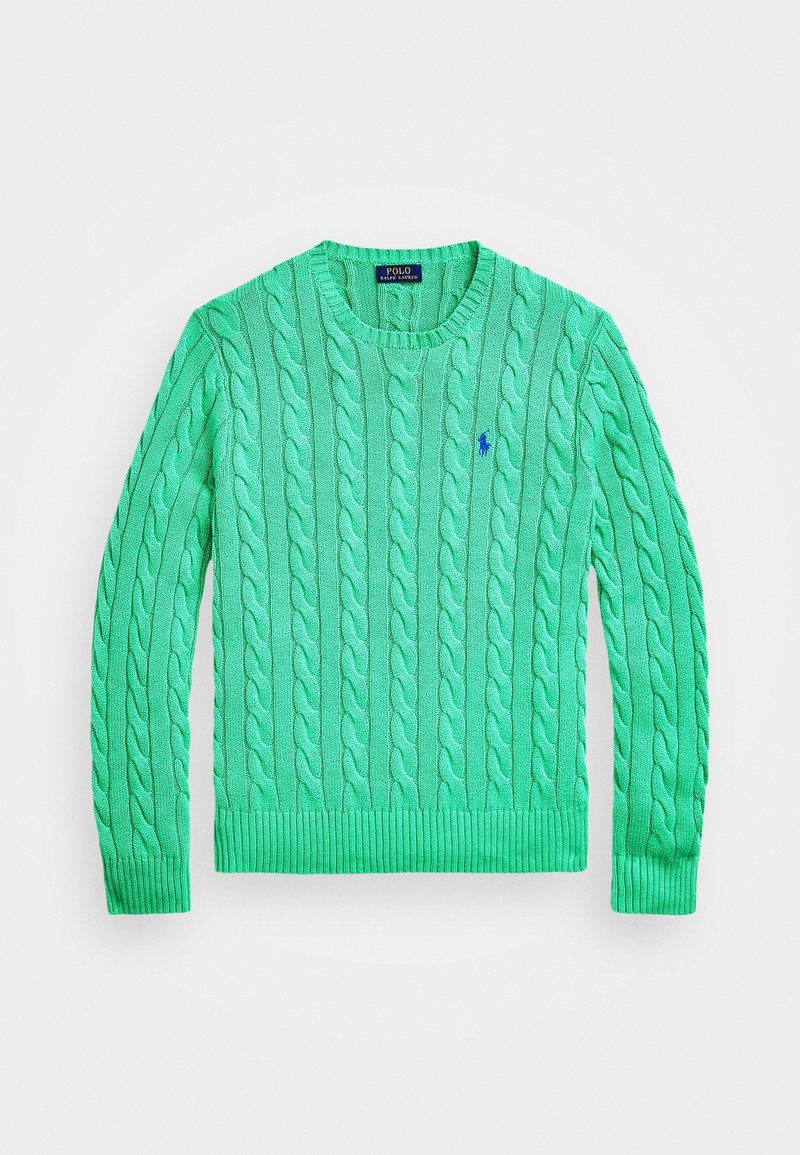 Pull vert torsadé à col rond, avec poignets et ourlet côtelés, présentant un petit logo Polo Ralph Lauren bleu sur la poitrine gauche.