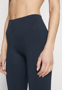 ONLY Play ONPFRION SEAM - Leggings - blue nights